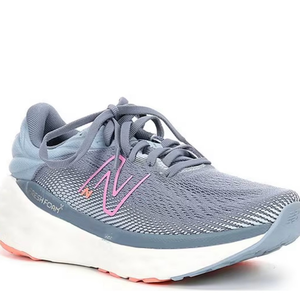 NEW IN BOX New Balance Fresh Foam X 840v1 Arctic Grey w Raspberry Sneakers